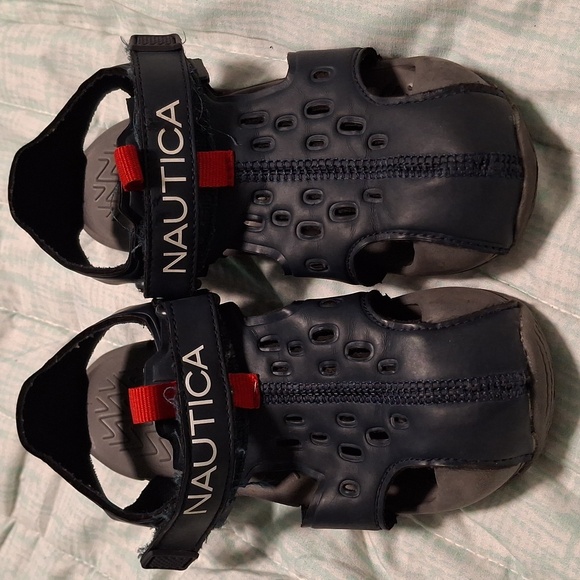 Nautica Kids Dark Blue Sandals with Red Accent - Picture 1 of 2